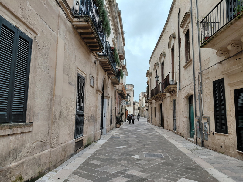 View of Via Principi di Savoia in the historic center of Lecce